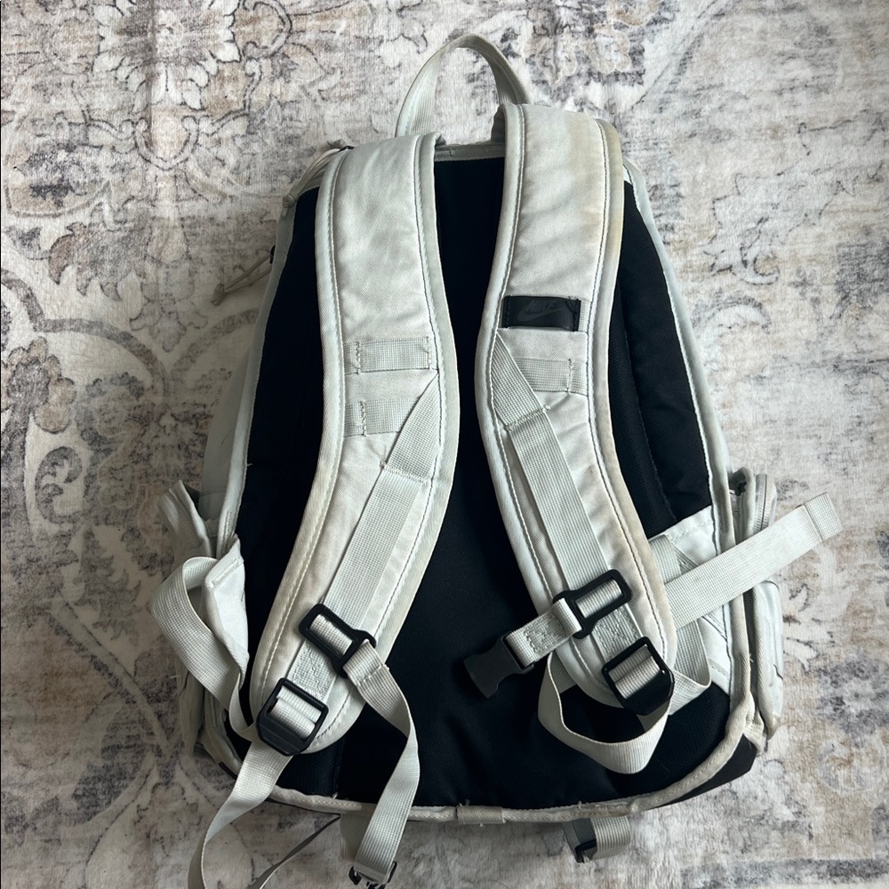Nike RPM Backpack - 26L - Picture 4 of 16